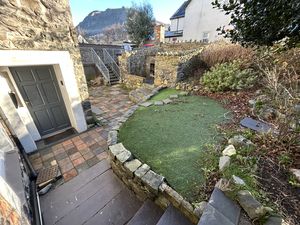 Photo 12- click for photo gallery